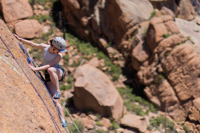 Climbing, frame R070