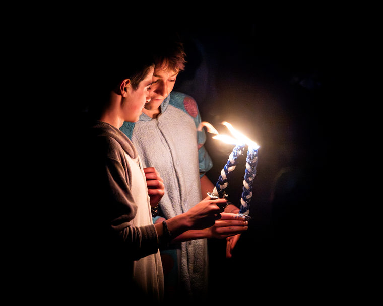 Havdalah, frame R117